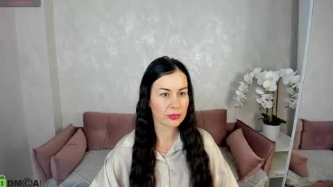 stella online show from October 1, 2025, 1:55 am