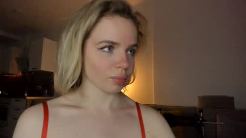 Asella online show from December 11, 2024, 2:00 pm