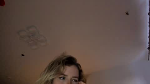 Asella online show from December 21, 2024, 12:27 pm