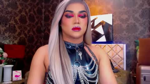 CALL ME STELLA online show from January 22, 2025, 9:46 am