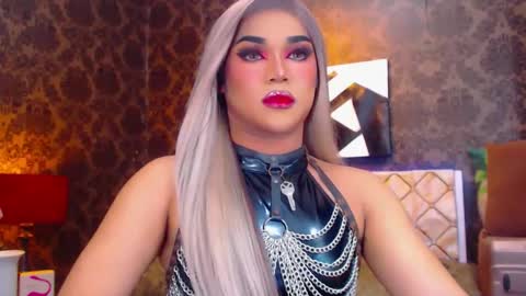 CALL ME STELLA online show from January 25, 2025, 9:36 am