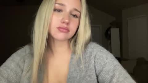 Snapshot of stellaraexox chatting on November 13, 2025, 12:53 am stellaraexox online show from November 13, 2025, 12:53 am