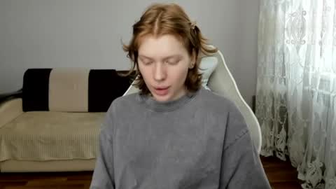 S T E L L A online show from April 10, 2026, 11:15 am