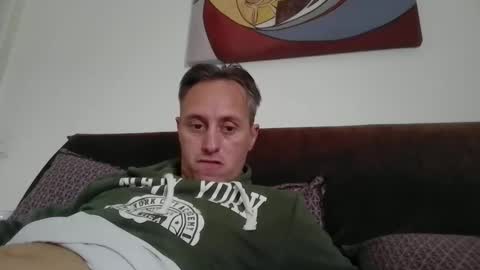 Snapshot of sten015 chatting on October 29, 2025, 1:46 pm sten015 online show from October 29, 2025, 1:46 pm