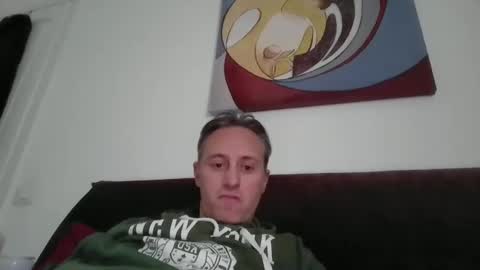 sten015 online show from November 26, 2025, 2:07 pm