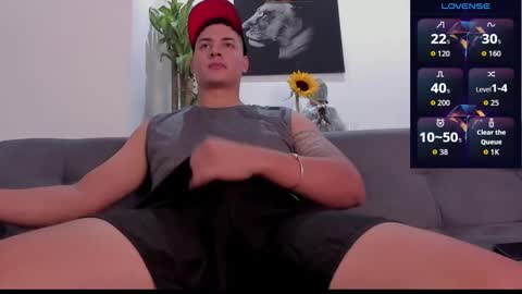 Snapshot of stephan_x chatting on September 9, 2025, 5:23 pm Stephan online show from September 9, 2025, 5:23 pm