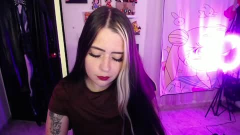 Snapshot of stephani_rousso chatting on May 10, 2026, 11:32 pm joha cosmo online show from May 10, 2026, 11:32 pm