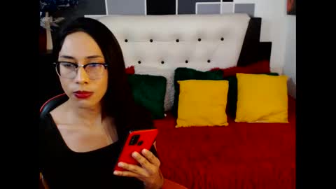 stephanie_dollss online show from May 26, 2026, 4:25 pm