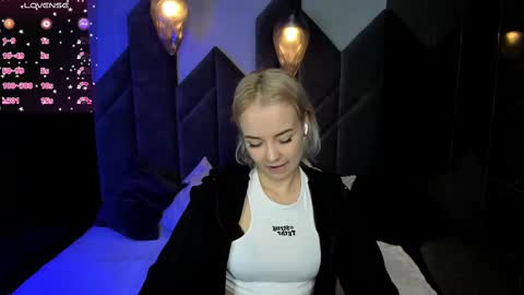 Stephanie Sea online show from February 10, 2025, 1:55 pm