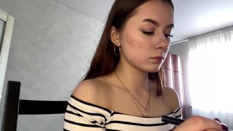 Stephani online show from March 21, 2026, 11:59 am