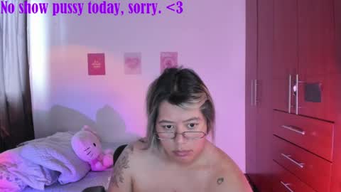 Stephanie  online show from September 19, 2025, 7:58 pm