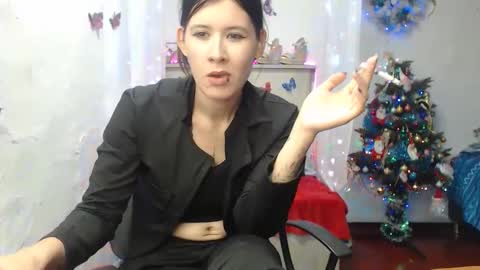 Snapshot of stephany_uwu chatting on December 19, 2025, 11:23 pm Stephany independient model online show from December 19, 2025, 11:23 pm