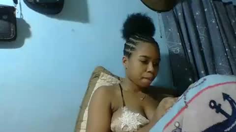 stephaolysca online show from May 9, 2026, 7:57 am