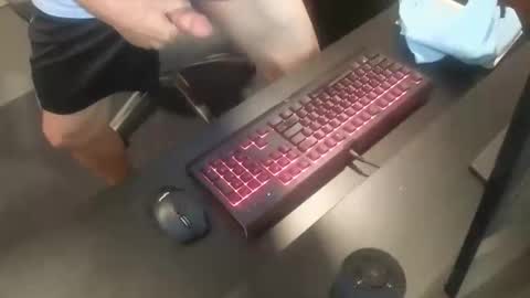 Snapshot of stephenhal9 chatting on September 19, 2025, 3:34 pm stephenhal9 online show from September 19, 2025, 3:34 pm