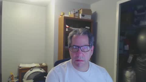 Snapshot of stephenhal9 chatting on December 4, 2025, 2:43 am stephenhal9 online show from December 4, 2025, 2:43 am