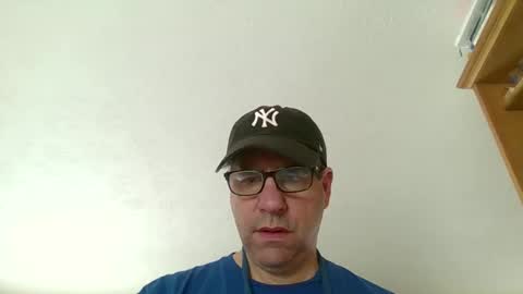 Snapshot of stephenhal9 chatting on December 5, 2025, 6:15 pm stephenhal9 online show from December 5, 2025, 6:15 pm