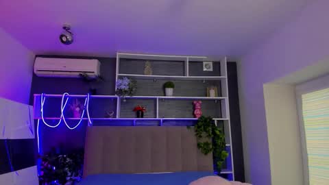 Stephie online show from February 24, 2026, 6:11 am