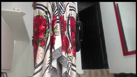 stephyjonesph online show from November 18, 2025, 3:27 pm