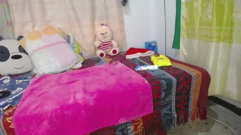 Snapshot of stepmom_slut_50_ chatting on January 21, 2025, 2:00 am Angie mature online show from January 21, 2025, 2:00 am