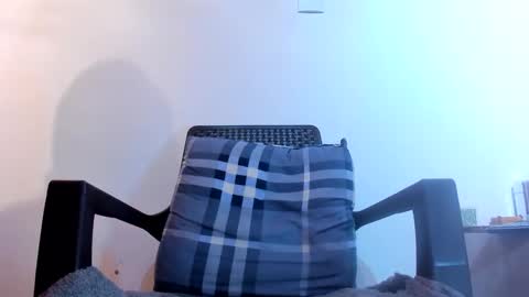 steven_modelo69 online show from October 5, 2025, 1:26 am