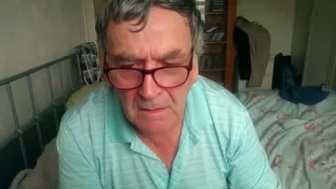 Snapshot of stevencharles54 chatting on November 7, 2025, 10:48 am slave for computer control online show from November 7, 2025, 10:48 am