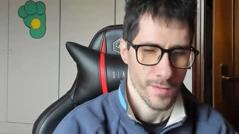 Steve online show from December 3, 2025, 8:45 am