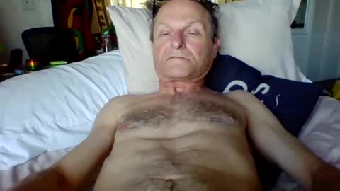 steviehard7 online show from February 10, 2025, 6:35 pm