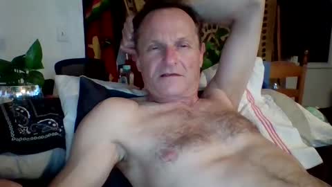 steviehard7 online show from February 15, 2025, 5:19 am
