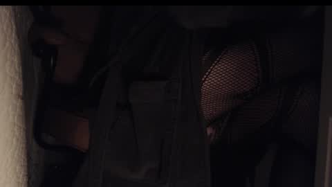 Skye online show from February 14, 2025, 10:58 pm