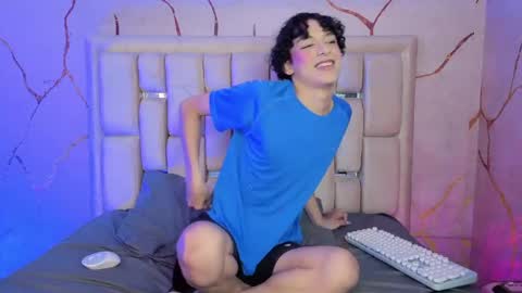 Sthepano  online show from March 28, 2026, 3:50 am