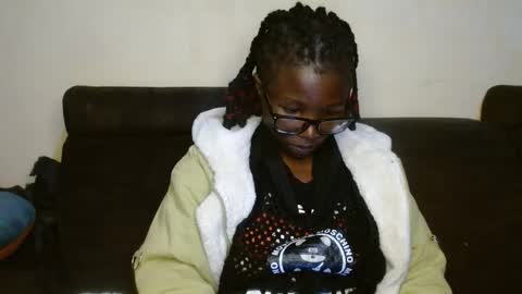 sticklavah online show from December 16, 2025, 4:06 am