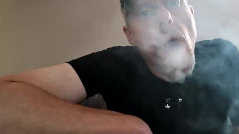 Snapshot of stickymouse45 chatting on October 21, 2025, 8:37 am stickymouse45 online show from October 21, 2025, 8:37 am