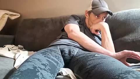 Snapshot of stickymouse45 chatting on December 21, 2025, 7:59 am stickymouse45 online show from December 21, 2025, 7:59 am