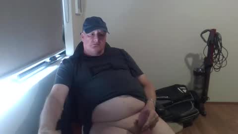 Snapshot of stiffyman55 chatting on March 11, 2025, 2:54 am stiffyman55 online show from March 11, 2025, 2:54 am