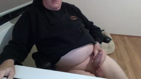 Snapshot of stiffyman55 chatting on July 26, 2026, 10:49 pm stiffyman55 online show from July 26, 2026, 10:49 pm