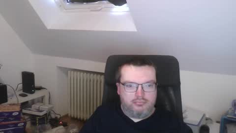 Oliver online show from March 16, 2026, 7:12 am