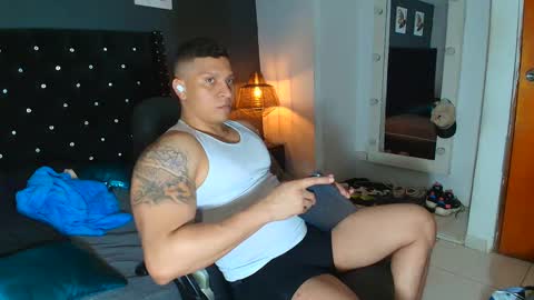 stily online show from September 23, 2025, 3:20 am