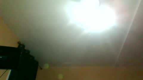 Snapshot of stinkyyuyyfeetandolddunderwear chatting on October 26, 2025, 2:28 am stinkyyuyyfeetandolddunderwear online show from October 26, 2025, 2:28 am