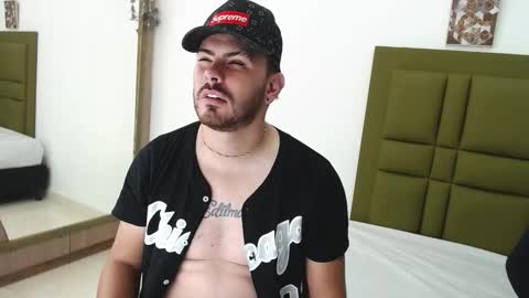 Snapshot of stive_0297 chatting on December 19, 2025, 11:39 am stive_0297 online show from December 19, 2025, 11:39 am