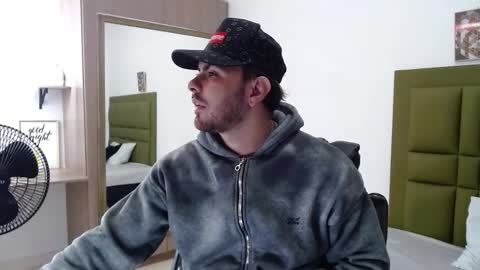 Snapshot of stive_0297 chatting on January 7, 2026, 11:45 am stive_0297 online show from January 7, 2026, 11:45 am