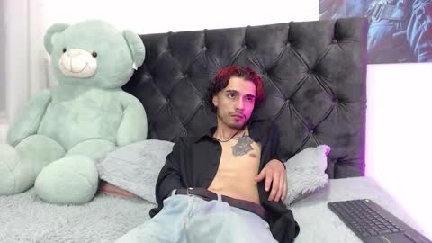 stiven online show from February 24, 2026, 1:20 pm