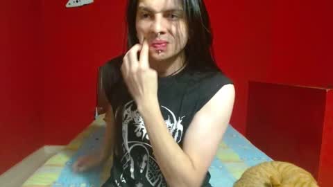 stivnhot online show from March 9, 2025, 11:56 pm