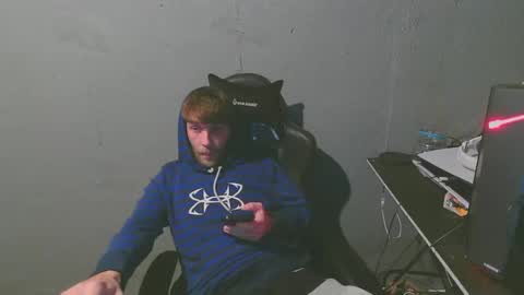 Snapshot of stonedpanda77 chatting on January 11, 2025, 4:16 am stonedpanda77 online show from January 11, 2025, 4:16 am