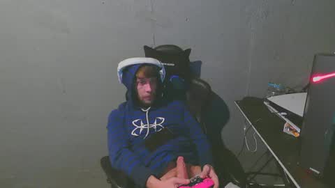 Snapshot of stonedpanda77 chatting on January 11, 2025, 7:17 am stonedpanda77 online show from January 11, 2025, 7:17 am