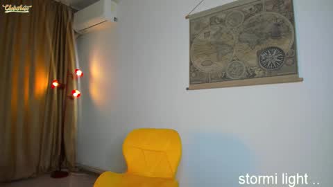 Snapshot of stormi_light chatting on November 21, 2025, 8:51 pm Stormi online show from November 21, 2025, 8:51 pm