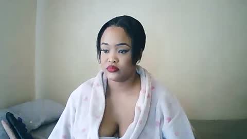 stormie955 online show from September 25, 2025, 7:12 am