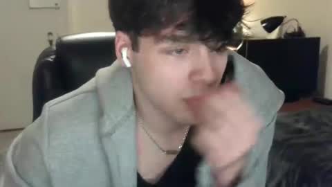 str11111 online show from February 13, 2025, 2:01 am