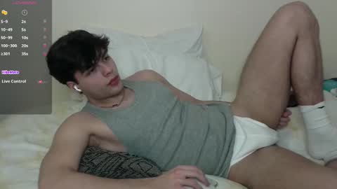 str11111 online show from March 4, 2025, 2:17 am