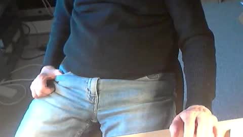 Dave online show from December 19, 2025, 3:41 pm