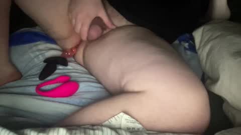 Snapshot of str8buttplayy chatting on November 8, 2025, 6:35 am john online show from November 8, 2025, 6:35 am